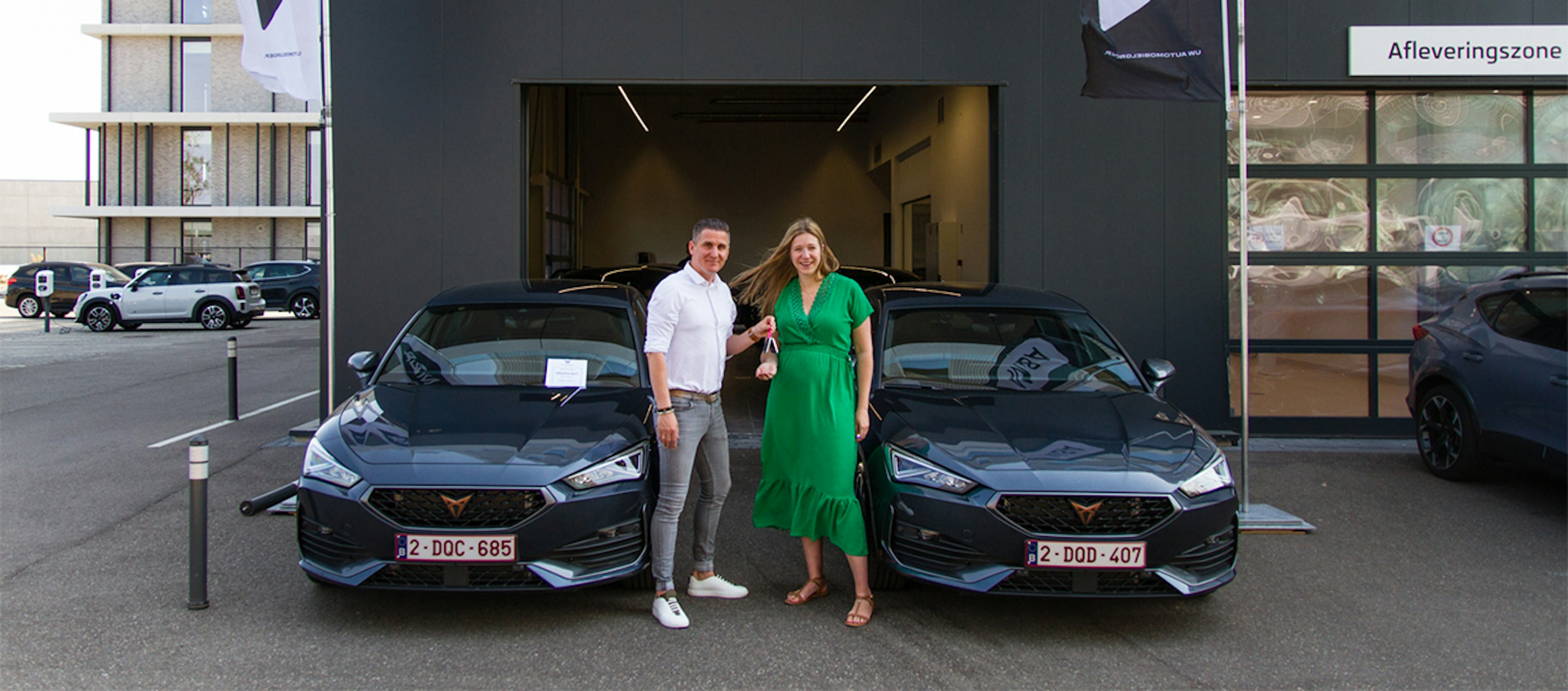 https://a.storyblok.com/f/142628/1272x560/ffc9248a4d/cupra-leon-e-hybrid-slide1.jpg