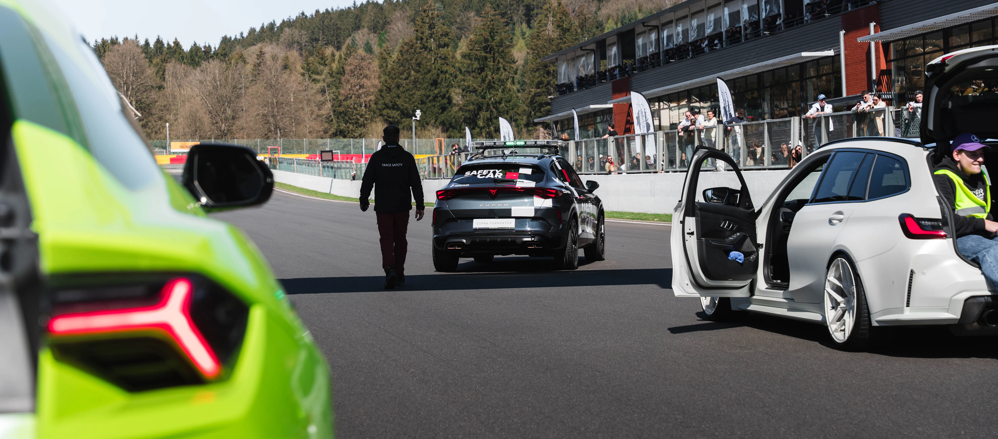 https://a.storyblok.com/f/142628/7008x3085/e3d470a871/cupra-belgium-francorchamps-01644.jpg